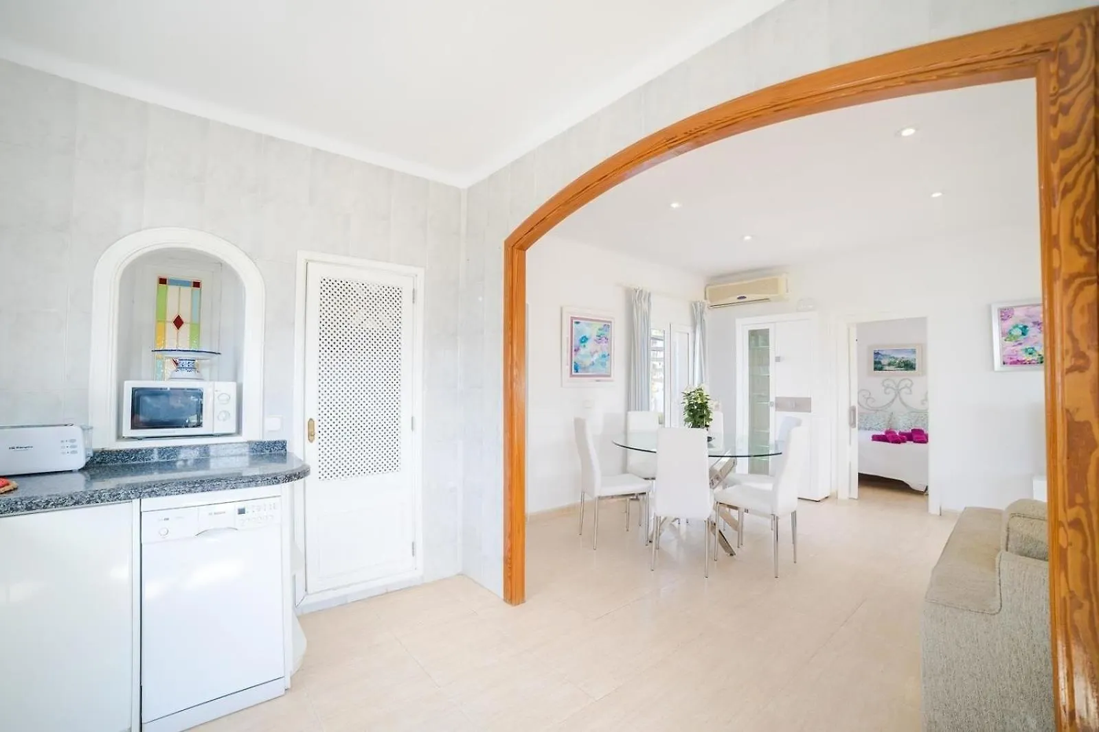 Апартаменты Schoene Kuerzlich Renovierte Wohnung Mit Klimaanlage Und Meerblick In Barcares Алькудия
